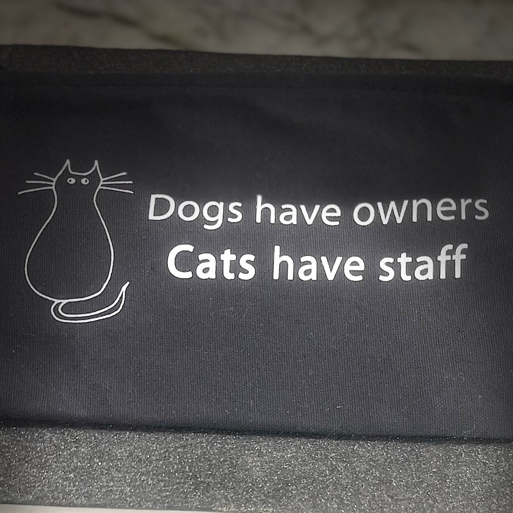 *NEW*BAGS for WAGS Canvas Zipper Pouch-‘Dogs have owners, Cats have staff’